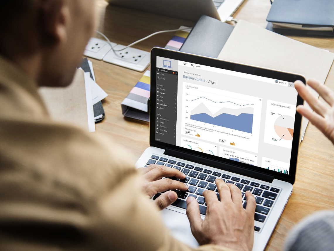 HR system hr specialist head hunter