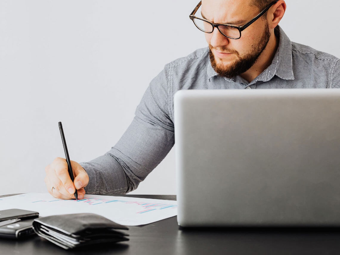 HR system hr specialist head hunter