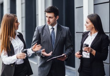 HR system hr specialist head hunter