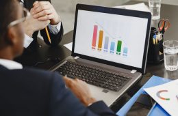 HR system hr specialist head hunter