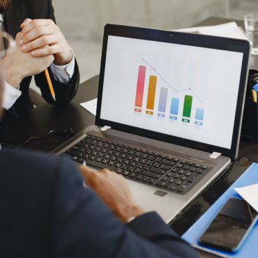 HR system hr specialist head hunter