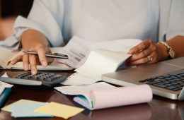 HR system hr specialist head hunter