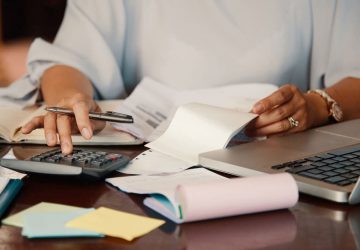 HR system hr specialist head hunter