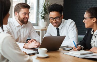 HR system hr specialist head hunter