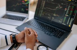 HR system hr specialist head hunter